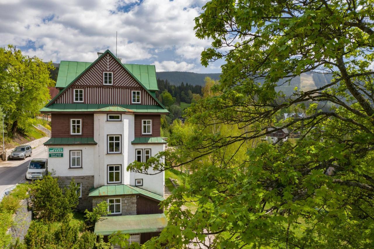 Astoria Inn Шпиндлерув-Млин Экстерьер фото