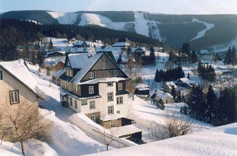 Astoria Inn Шпиндлерув-Млин Экстерьер фото
