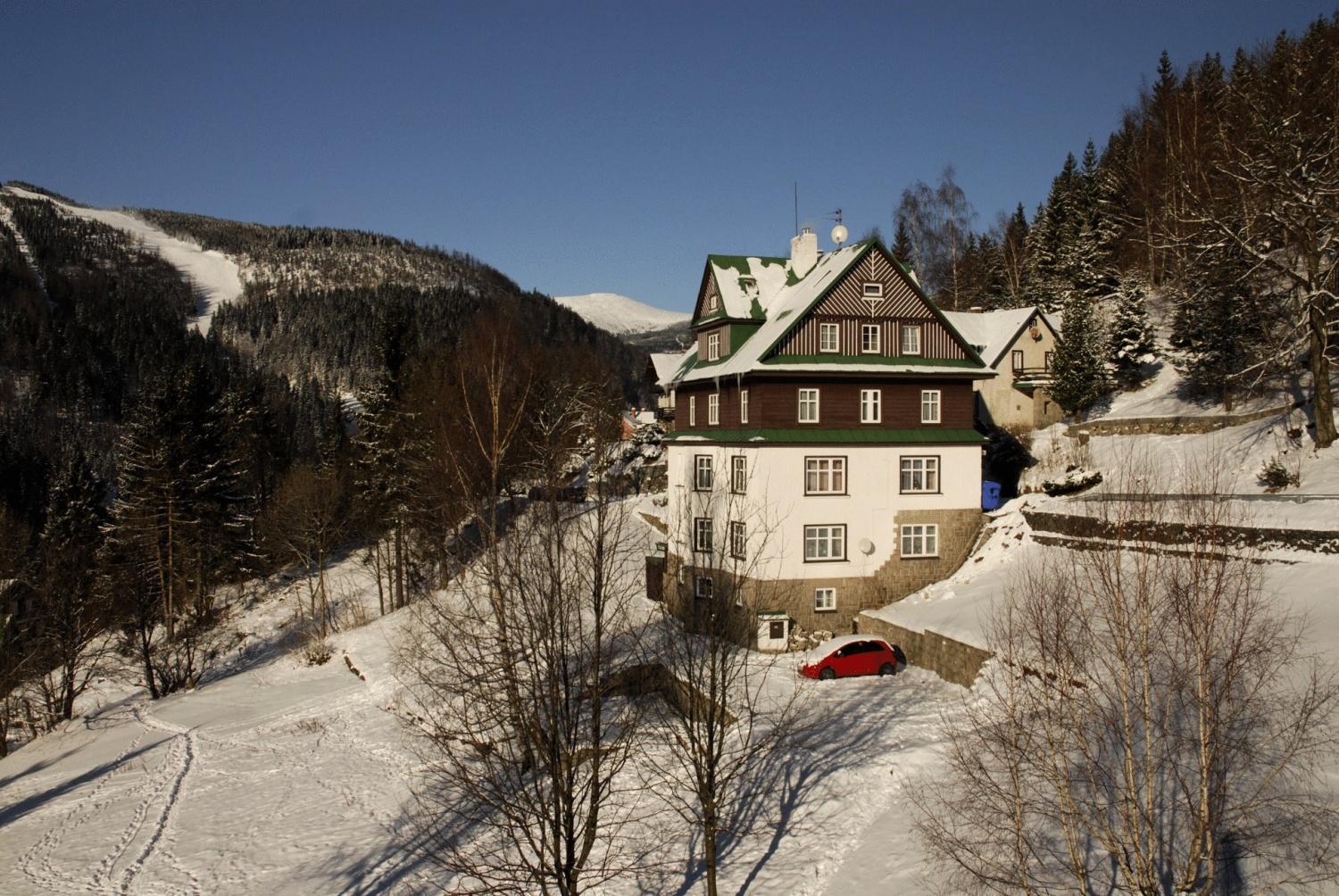 Astoria Inn Шпиндлерув-Млин Экстерьер фото